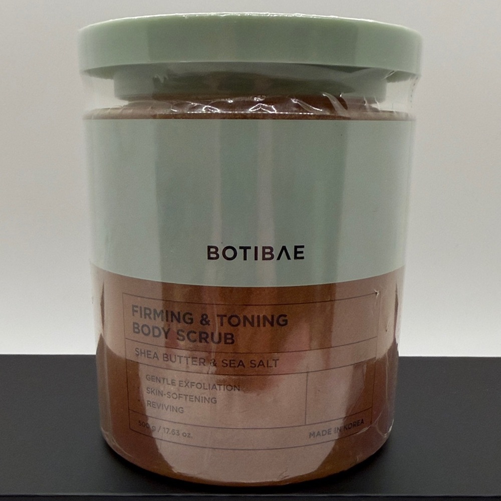Firming & Toning Body Scrub from Botibae. The finest Korean Skincare.